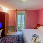酒店 San Gerolamo 3*